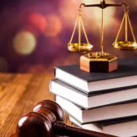 وکیل پایه یک مجرب و پیگیر