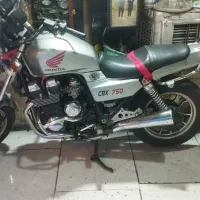 هوندا cbx750