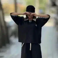 ادمین دورکار هستم آماده همکاری با تمامی پیج ها