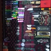 کلکسیون چاقو فندک همچی
