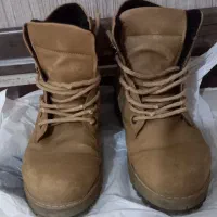 پوتین|کیف، کفش، کمربند|بجنورد, |دیوار