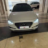 آزرا ۲۰۱۸ گرنجور