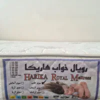 تخت یکنفره و تشک هر دوباهم ۵تومان
