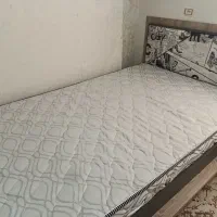 تخت و خواب