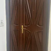 درب ورودی دو لنگه چوبی