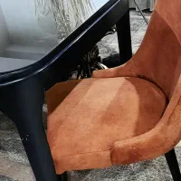 میز نهار خوری شش نفره همراه ۴صندلی