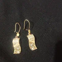 گوشواره ۲۰۰ رو تابلو