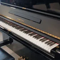 پیانو یاماها u3ژاپن