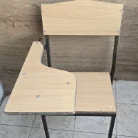 صندلی دسته‌دار دانش‌آموزی