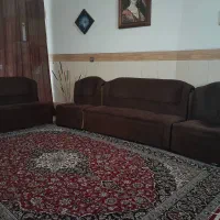 مقداری وسایل منزل بفروش میرسد.