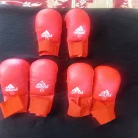 لباس  و دستکش کاراته