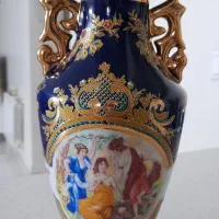 گلدان سورمه ای قدیمی طرح سه دختر