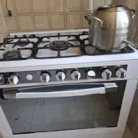 اجاق گاز فردار سفید درحد نو