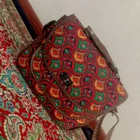 کیف طرح دار سنتی