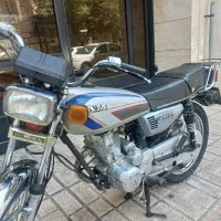 موتورهندا 125استارتی 93بیمه1سال مدارک کامل درحدخشک
