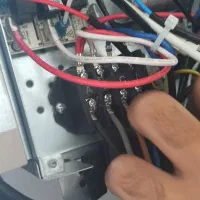 عیب یابی وتعمیرات برق