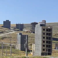 200متر-جنوبی-پرواز-پارک-جنگلی