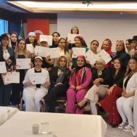 پوست بزرگترین مدرسه پوست فیشال پاکسازی آموزش پوست