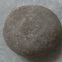سنگ شناسان گرامی راهنماییم کنن.سنگ عتیقه