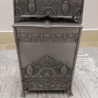سطل اشغال و جادستمالی