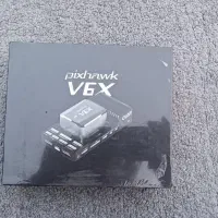 پیکسهاوک v6x