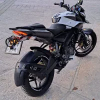NS 200 مدل 1400