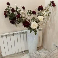 گلدان با گل