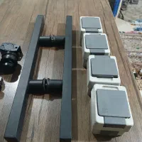 دستگیره در شیشه سکوریت