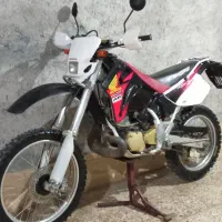 سی ار ام ۲۵۰ انجین طلا