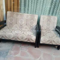 نیم ست مبلمان ترکیب چوب و پارچه بسیار تمیز