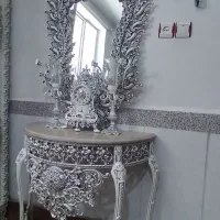آینه و کنسول