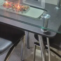 میز غذاخوری ۴ نفره