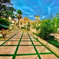 عمارت لاکچری*650متری*فول*سعادت آباد شمال