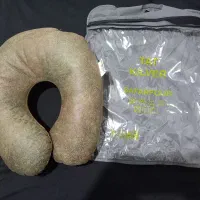 بالش دور گردنی یک تومان