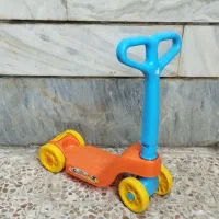 ماشین و اسکوتر