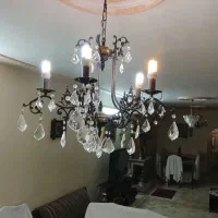 دوعدد لوستر ویک عدد ساعت دیواری فردیس کرج