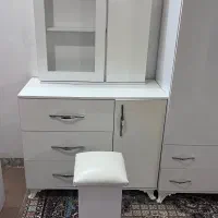 میز آرایشی