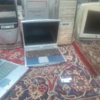 ۳تا کیس یه کامپیوتر کامل و دوتا لب تاب
