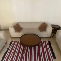 ست مبل پنج نفره همراه با میز