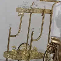 میز بار طلایی