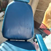 2عددصندلی اصلاح وکاتالوگ رنگ