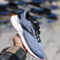 کفش استوک اورجینال