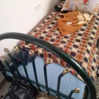 تخت فرفوژ نوجوان به فروش میرسه سالم مرتب