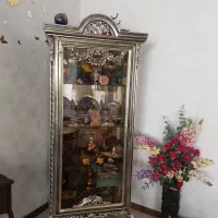 بوفه شیشه ای
