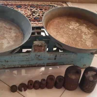 ترازوی قدیمی