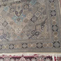 فروش یک تخته فرش ماشینی قدیمی زمینه ترمه