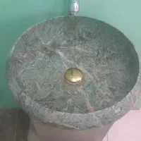 روشور و پایه سنگی سبز درباری