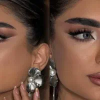 نیازمند مدل خوش چهره مسلط به اکت با آفیش توافقی