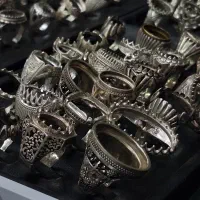 رکاب نقره مردانه قلم‌زنی شبکه‌کاری ۵۱۰ هزار تومان