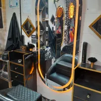 آینه قدی چراغ دار دیواری